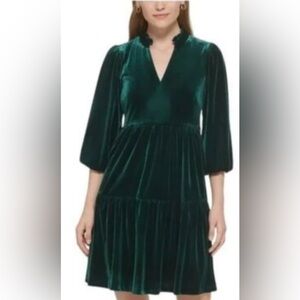 Sz 12 Vince Camuto Hunter Green Velvet Tiered Trapeze Mini Dress